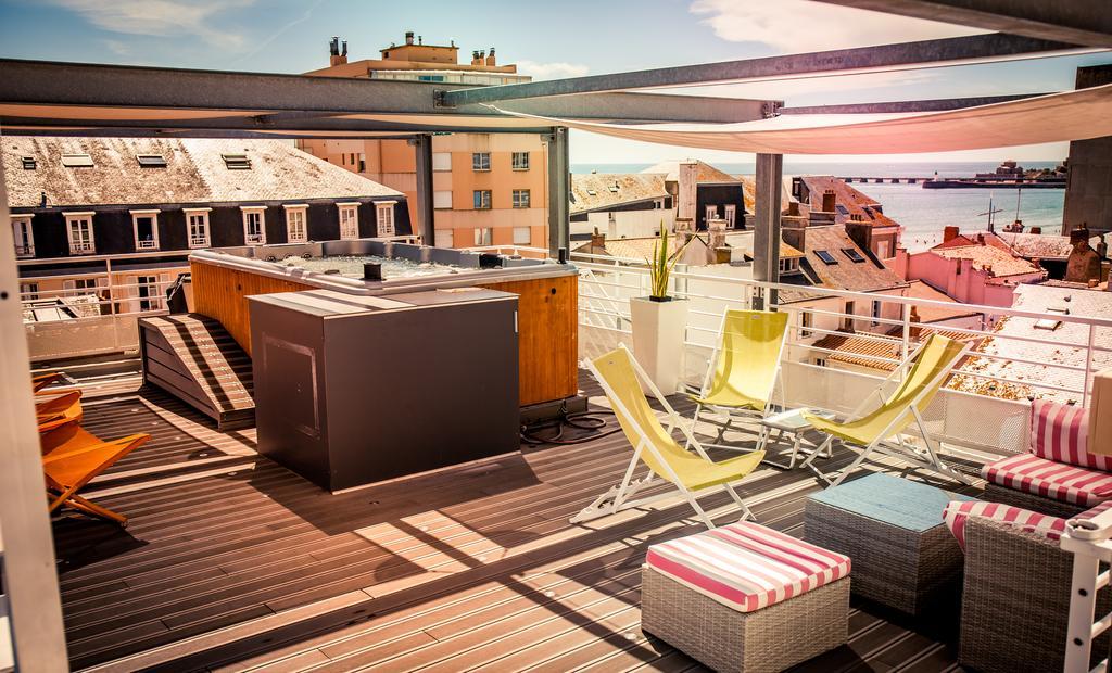 Logis - Hotel Arc En Ciel Et Spa Les Sables D'Olonne Exterior foto